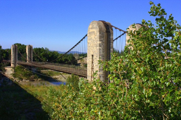 Rénovation du pont suspendu sur la&nbsp;Durance