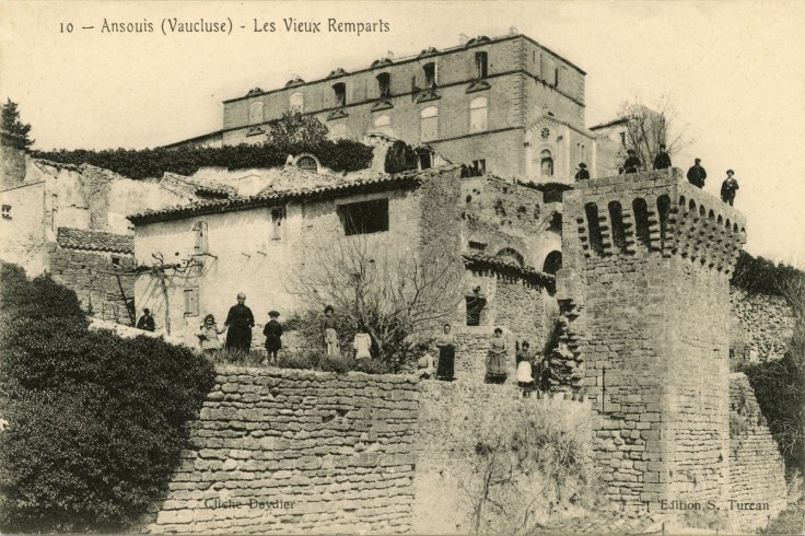 2- Les vieux remparts